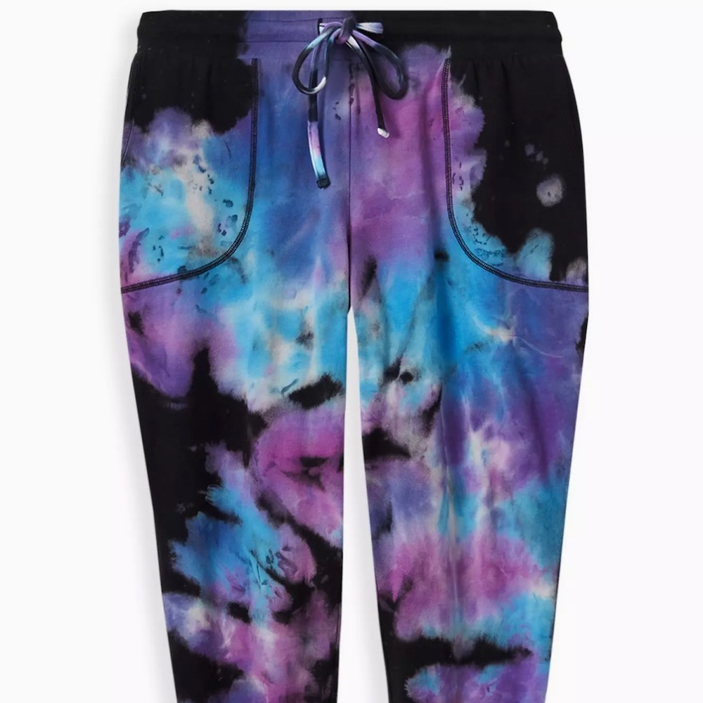 TORRID Crop Classic Fit Active Jogger, Blue/Purple TIE DYE, Size 3/3X